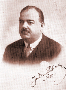 În 1932 a fost ales preşedinte al Consiliului de Administraţie al Băncii Comerciale Novaci Ion Dem Petrescu, avocat din Polovragi şi fost director al Băncii Populare Gilortul