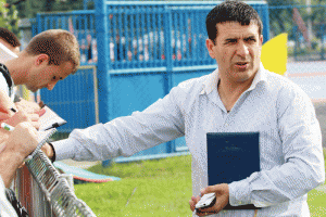 „Executivul” Pandurilor, Eugen Pârvulescu, caută inedite soluţii pentru a umple golurile din echipa lui Grigoraş. 