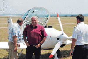 Ion Călinoiu a participat la zborul de probă pentru aerodrom
