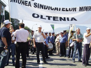Marin Condescu și sindicaliștii lui, hotărâți să-i scoată în stradă pe mineri și pe energeticieni