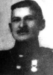 Iată-l pe Dumitru Greavu într-o imagine de arhivă de la începutul secolului XX