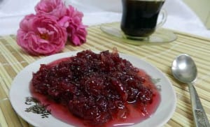 reteta-dulceata-trandafir