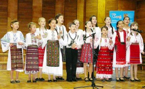 Grupul vocal „Justina Băluţeanu” (Liceul Tehnologic Bustuchin)
