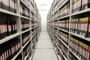Arhiviştii gorjeni au urmărit perfecţionarea evidenţei arhivistice a fondurilor şi colecţiilor din depozitele proprii