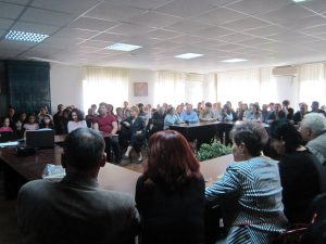 Succes Sala de festivități a orașului Târgu Cărbunești s-a dovedit neîncăpătoare pentru iubitorii de carte