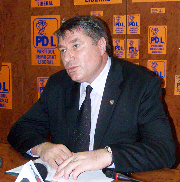 Ion Ruşeţ aşteaptă nota pentru prestaţia sa parlamentară