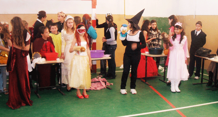 Costumele de Halloween au fost dintre cele mai interesante la Scoala Generală Ceauru
