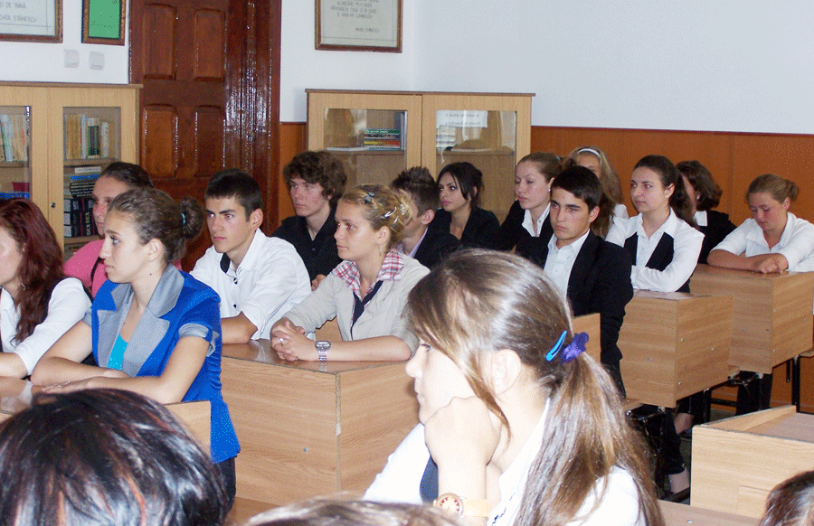 Elevii din Gorj care au trimis lucrări la concurs s-au aflat la festivitatea de premiere