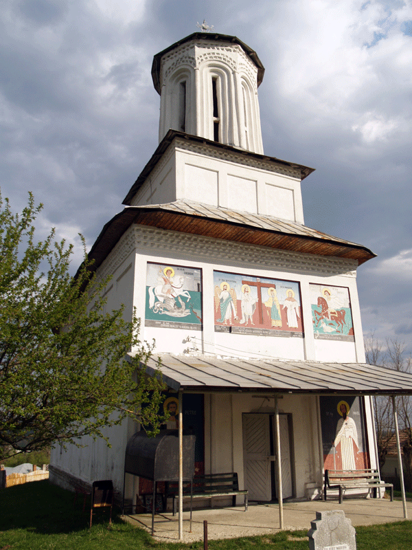 Deși are aproape 200 de ani, Biserica din satul Ciorari, Stoina, a rezistat în timp