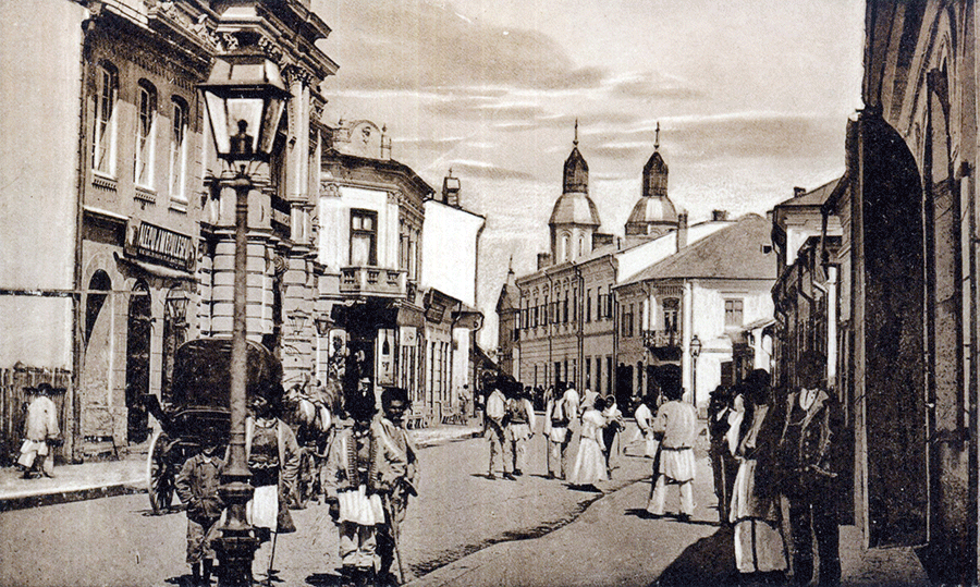 Iată cum arăta Calea Victoriei din Târgu-Jiu la începutul secolului XX
